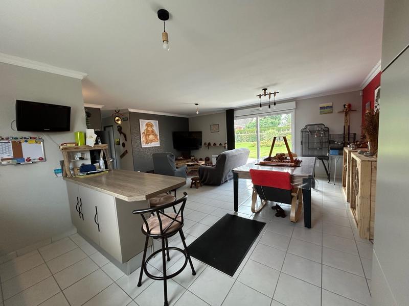 Maison - 80 m² - 4 pièces