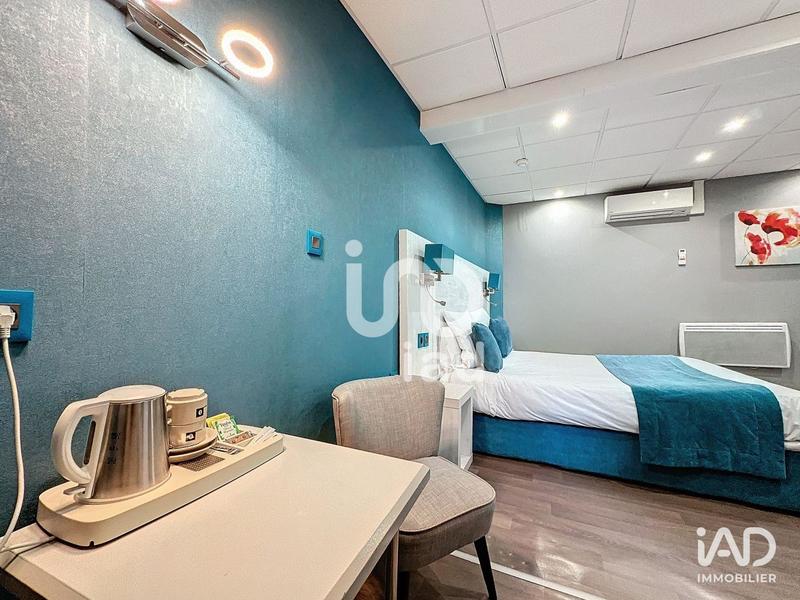 Local commercial - 1 750 m²