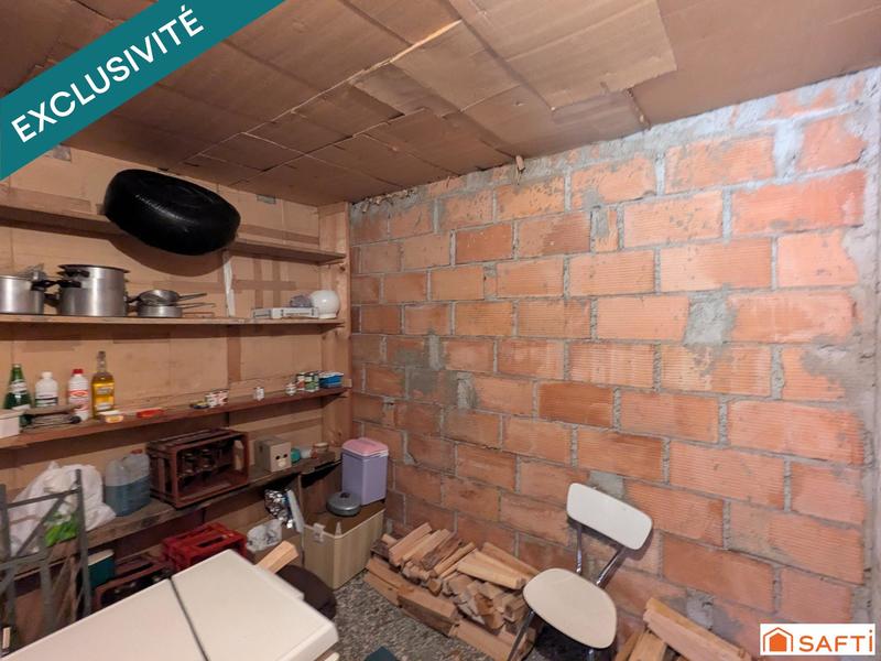 Maison de village - 250 m² - 2 pièces