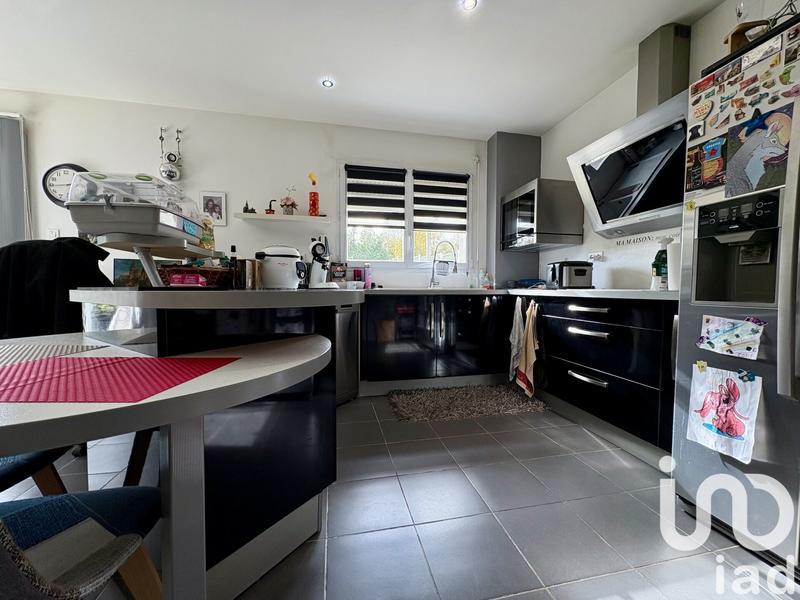 Maison - 110 m² - 6 pièces