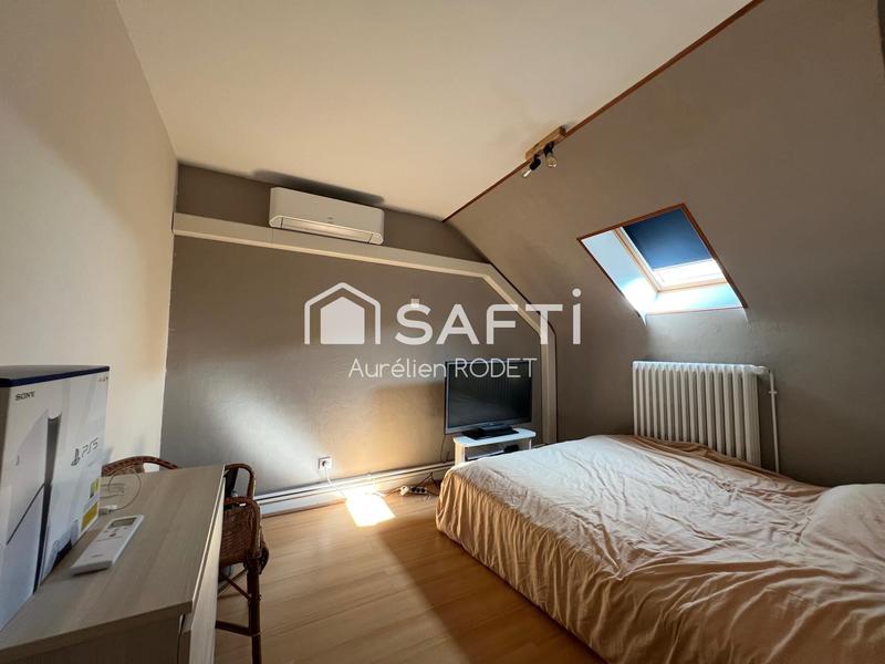 Maison - 151 m² - 7 pièces