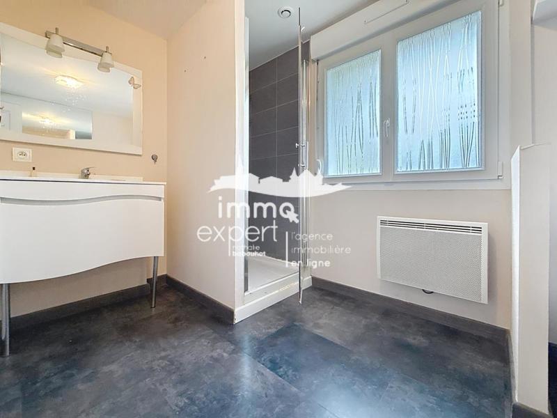 Maison - 94 m² - 5 pièces