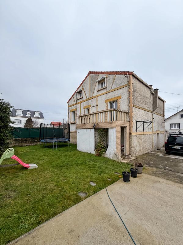 Maison - 73 m² - 4 pièces