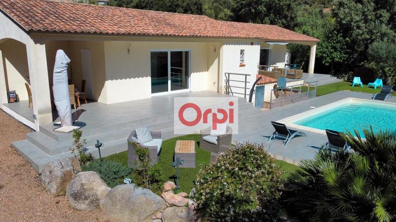 Villa - 124 m² - 5 pièces