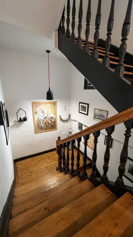 Maison - 270 m² - 7 pièces