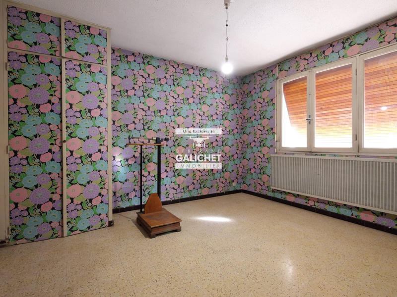 Maison - 191 m² - 5 pièces