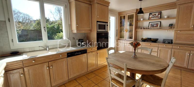 Maison - 131 m² - 6 pièces