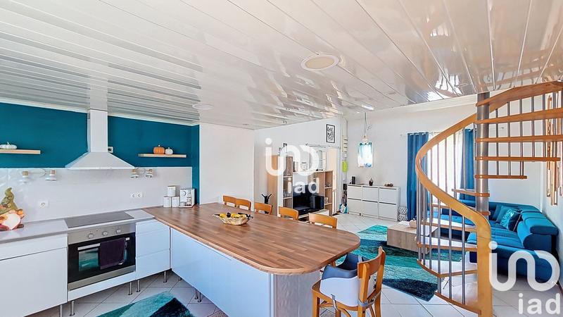 Appartement - 80 m² - 4 pièces