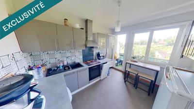 Appartement - 80 m² - 4 pièces