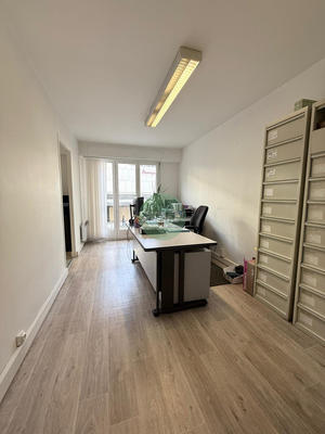 Local d'activités - 98 m²