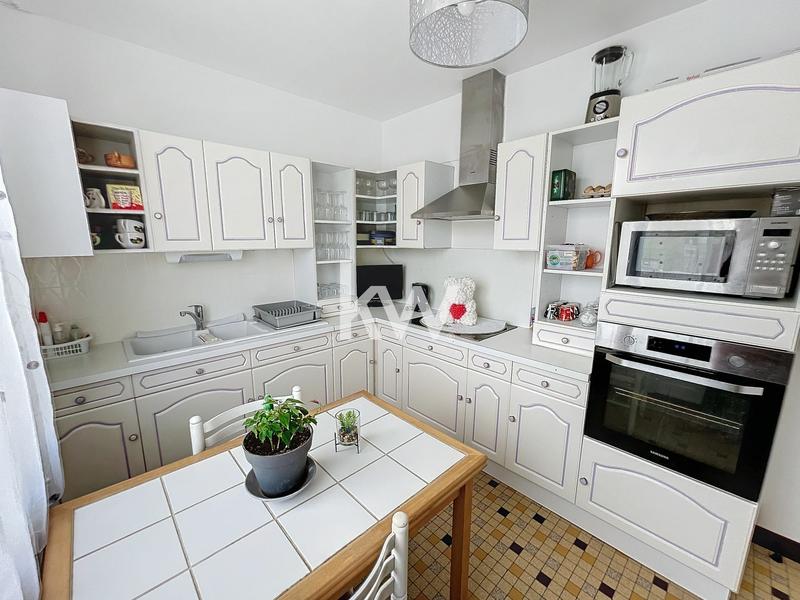 Maison - 135 m² - 7 pièces