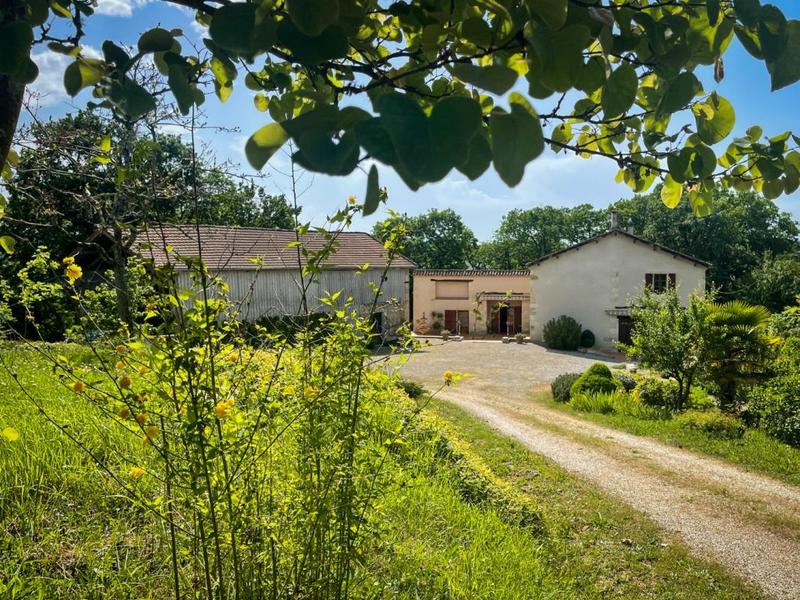 Ferme - 247 m² - 9 pièces