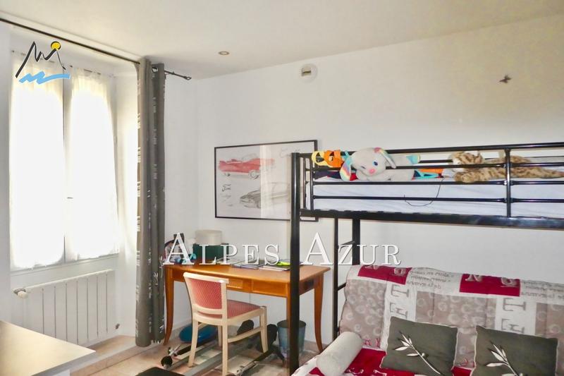 Maison de ville - 107 m² - 5 pièces