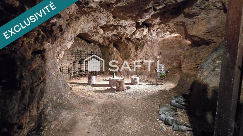 Maison - 225 m² - 8 pièces