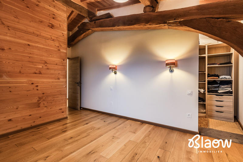 Ferme - 272 m² - 8 pièces