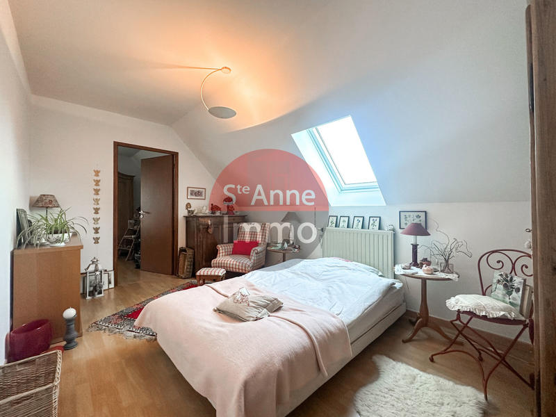 Maison - 195 m² - 11 pièces