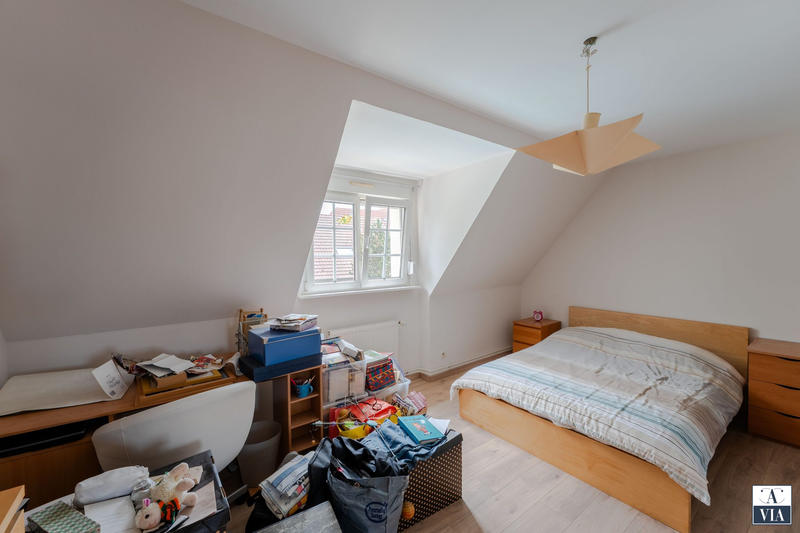 Maison - 193 m² - 6 pièces