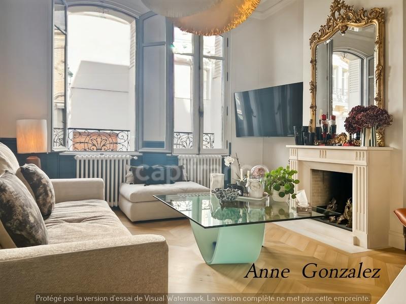 Maison bourgeoise - 237 m² - 9 pièces