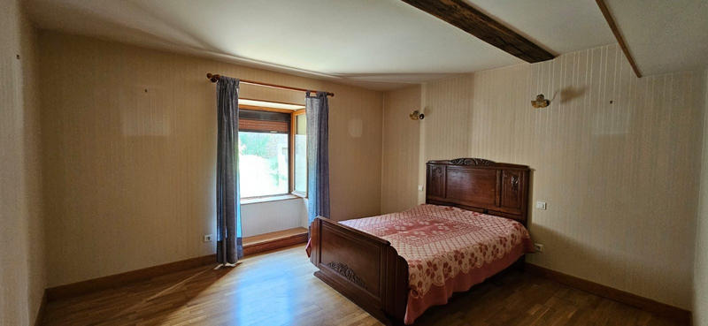 Maison ancienne - 90 m² - 4 pièces