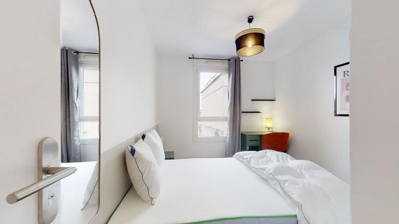 Appartement - 104 m² - 6 pièces