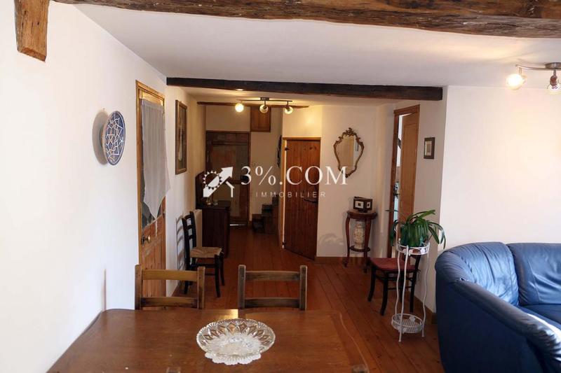 Maison - 234 m² - 11 pièces