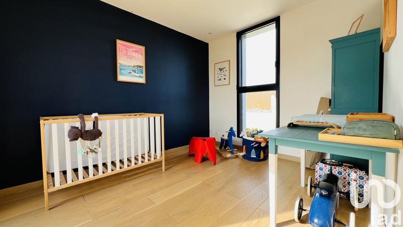 Appartement - 90 m² - 4 pièces