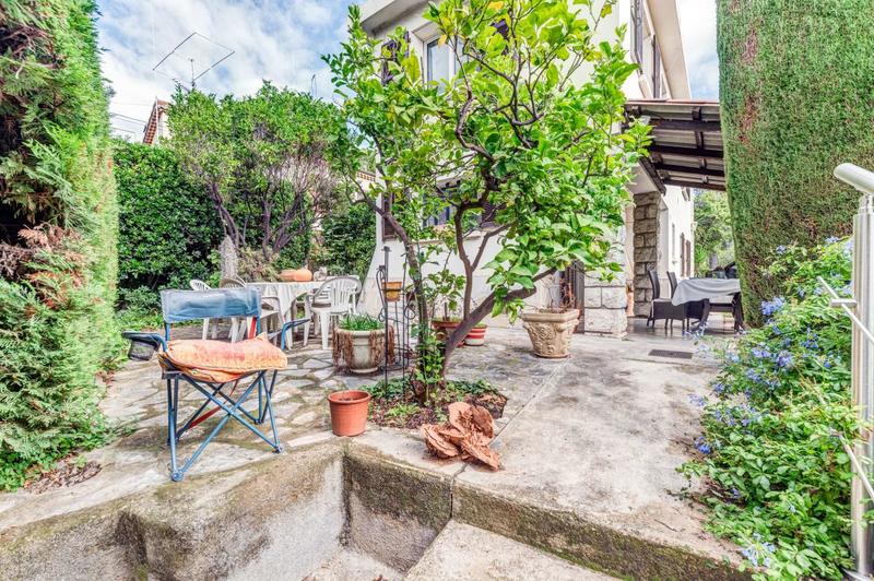 Maison - 86 m² - 4 pièces