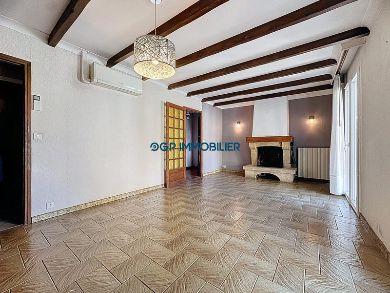 Maison - 98 m² - 4 pièces