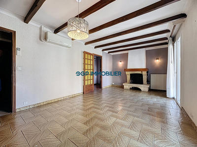 Maison - 98 m² - 4 pièces