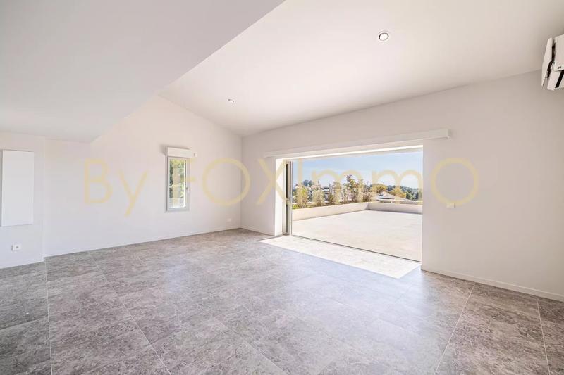 Villa - 555 m² - 16 pièces