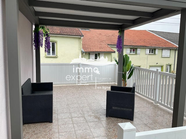 Maison - 128 m² - 7 pièces