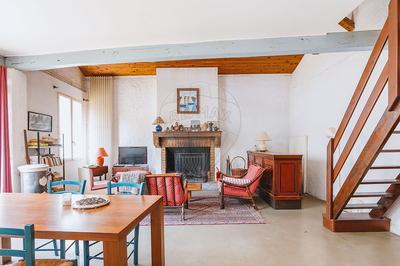 Propriété - 218 m² - 8 pièces