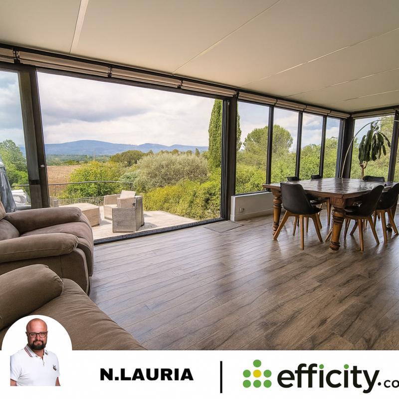 Villa - 180 m² - 8 pièces