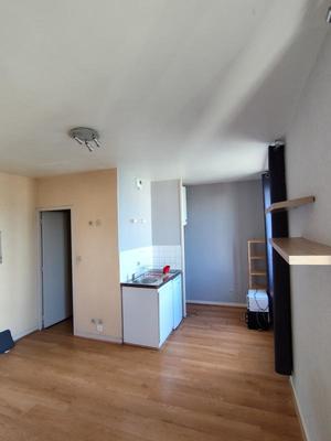 Studio - 20 m² - 1 pièce
