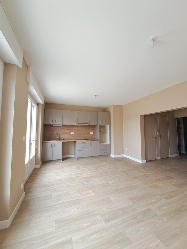 Appartement - 97 m² - 4 pièces