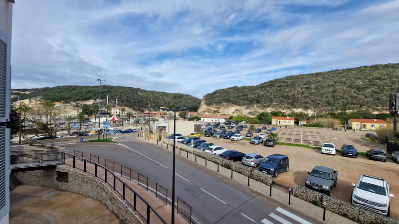 Appartement - 91 m² - 3 pièces