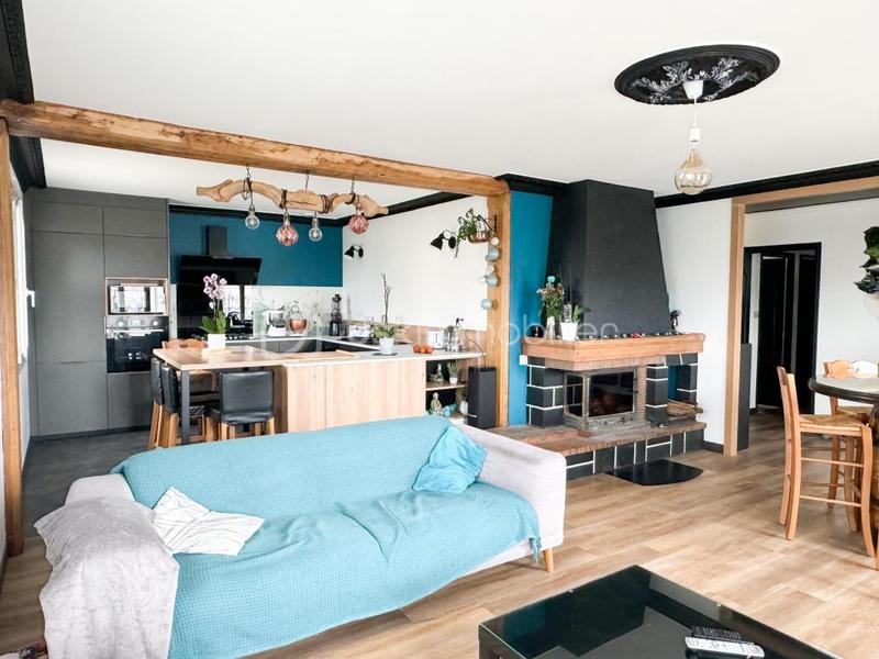 Maison - 113 m² - 6 pièces