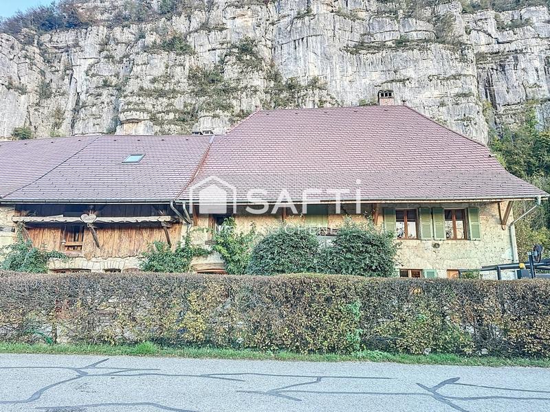 Maison - 440 m² - 13 pièces