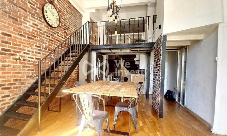 Loft - 120 m² - 5 pièces