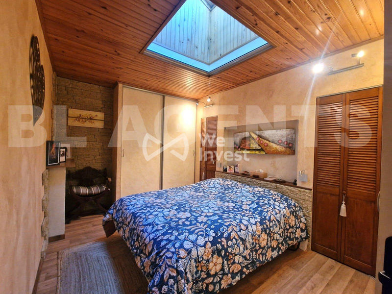 Maison - 171 m² - 6 pièces