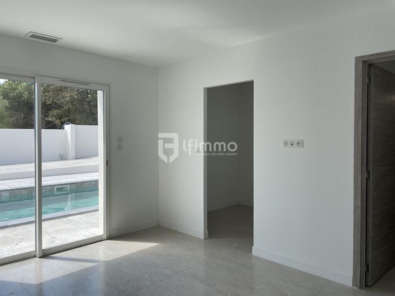 Maison - 150 m² - 4 pièces