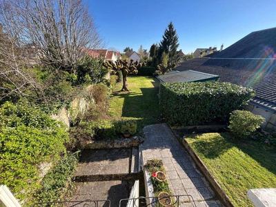 Maison de ville - 135 m² - 5 pièces