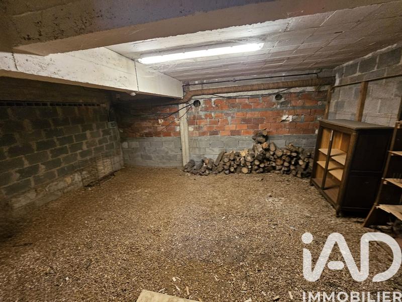 Maison - 210 m² - 8 pièces