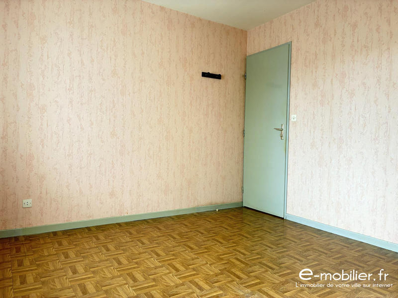 Maison - 136 m² - 4 pièces