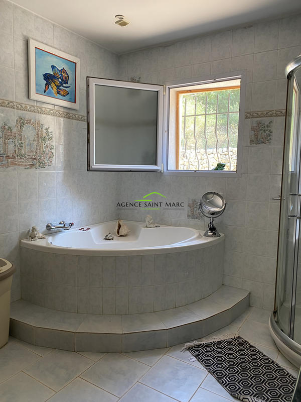 Maison - 125 m² - 3 pièces