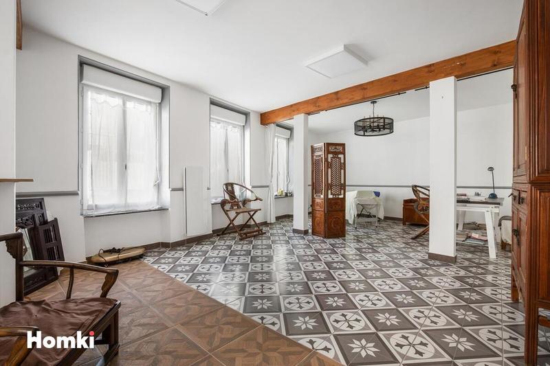 Maison de ville - 272 m² - 7 pièces