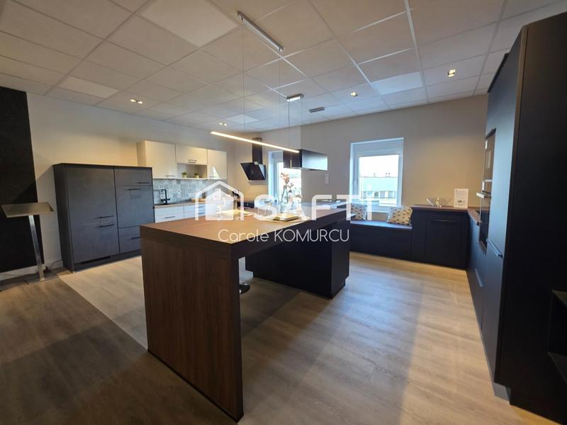 Bureau - 172 m² - 5 pièces