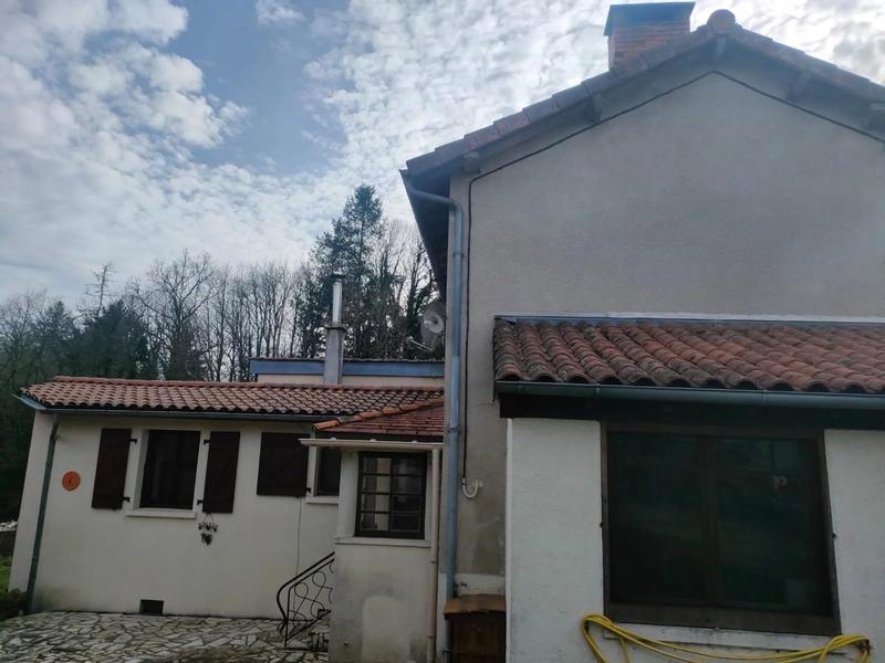 Maison - 90 m² - 6 pièces