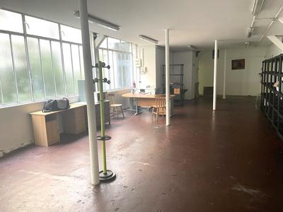 Appartement - 102 m² - 2 pièces