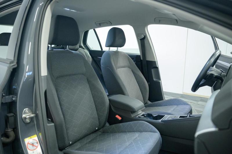 Volkswagen Golf 2.0 Tdi Scr 116 Dsg7 Life Business